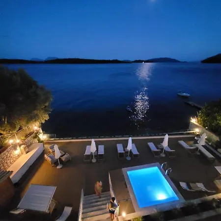 Lefkada Blue Luxury Sea Front -by Del Mar * Nydri (Lefkada)